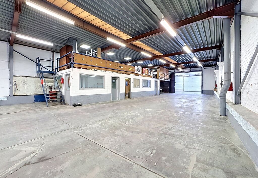 Industrieel gebouw te huur in Vilvoorde